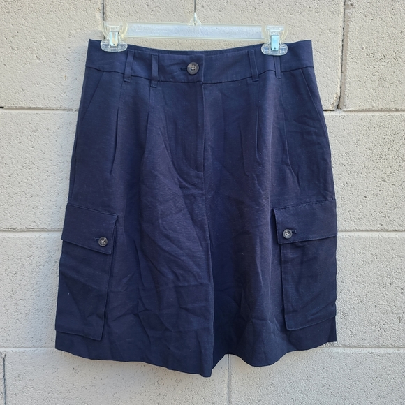 Boden | Ailesbury Linen Blend Cargo Shorts in Navy Size 6 - Picture 2 of 13